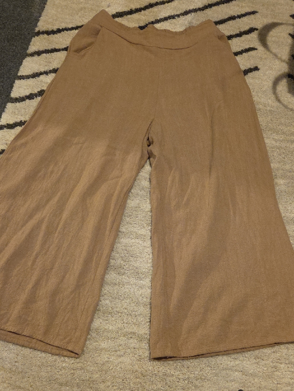Casual Wide-Leg Knit Pants in Tan